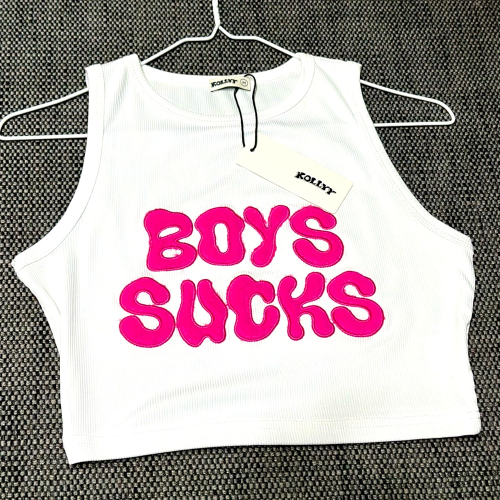 BOYS SUCKS TEE